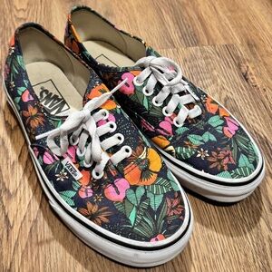 Vans Women's Mulit tropic sneakers